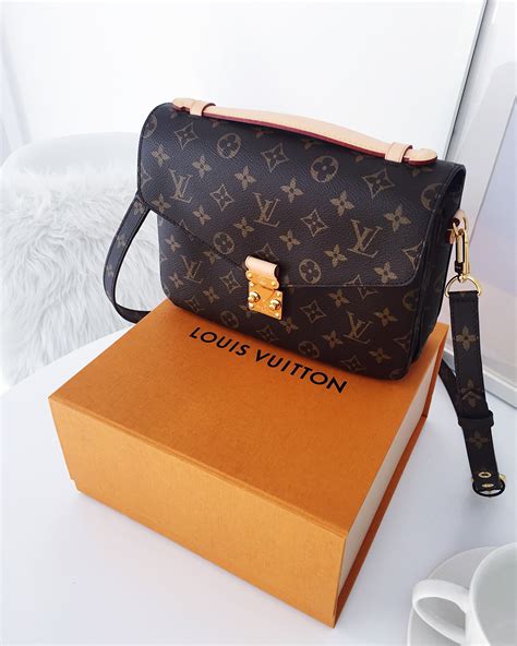 lv pochette metis waiting list|Louis Vuitton pochette metis.